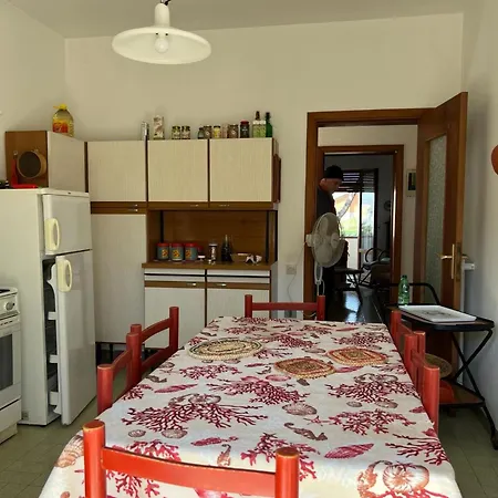 Apartamento Cv Follonica
